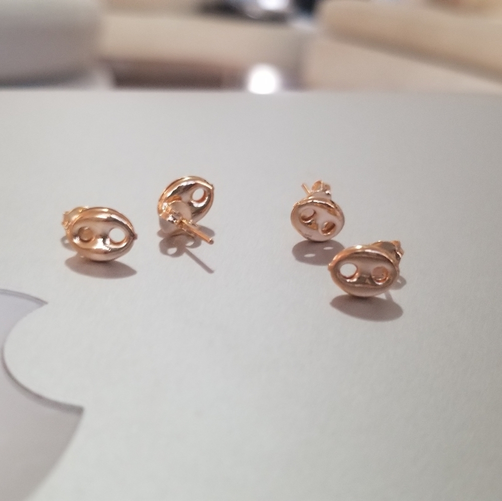 LUXURY ELEGANT GF HOLLOW EARRINGS 8MM